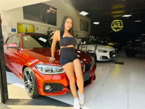 Andrea F., edecán AA mexicana en CDMX
