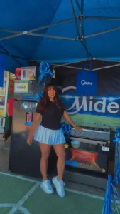 Beatriz S., edecán AA mexicana en CDMX