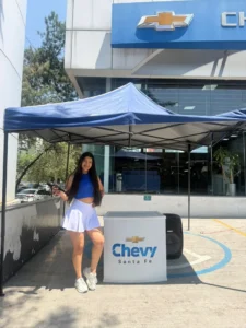 Caroline L., edecán AA venezolana en CDMX