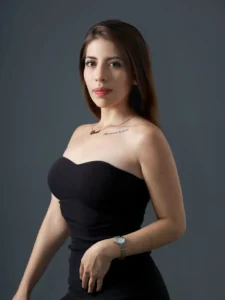 Diana A., edecán AA mexicana en CDMX