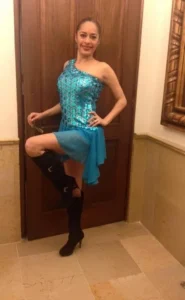 Flor M., edecán AA mexicana en Puebla