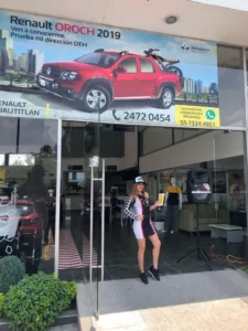 Mayte S., edecán AA mexicana en CDMX