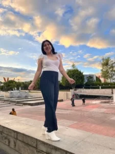 Monserrat V., edecán AA mexicana en Puebla