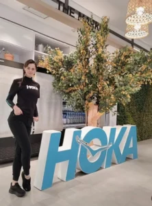 Blanca R., edecán AAA mexicana en CDMX