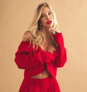 Brenda S., edecán AAA argentina en CDMX