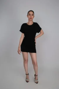 Daylen S., edecán AAA venezolana en Cancún