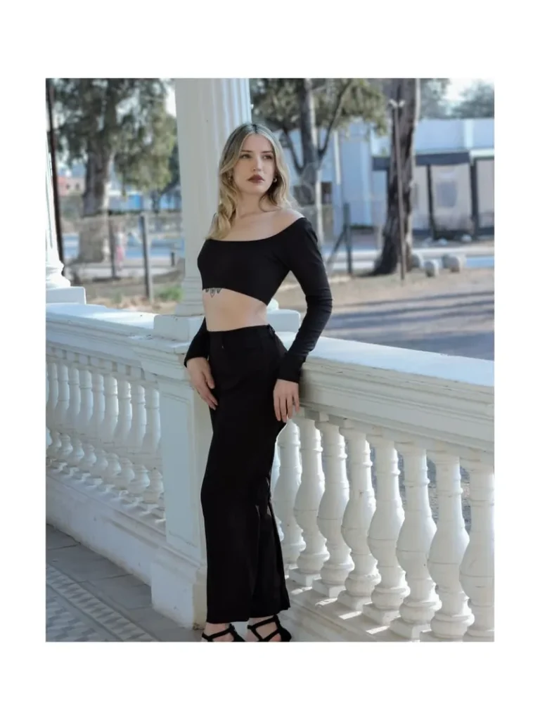 Florencia R., edecán AAA argentina en CDMX