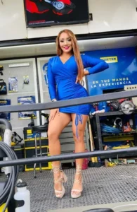 Heily A., edecán AAA mexicana en Cancún