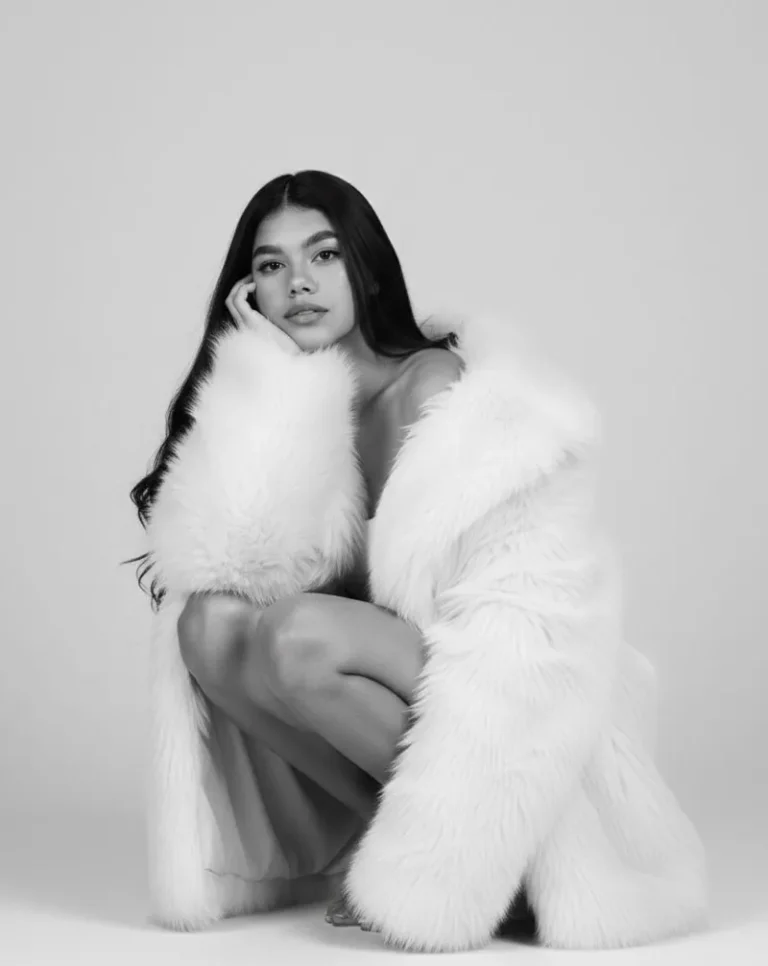 Karen G., edecán AAA mexicana en CDMX
